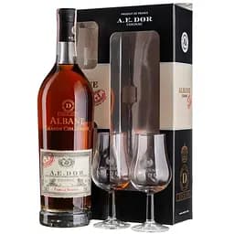 Набор подарочный: Коньяк A.E.Dor Albane 40% 0.7 л + 2 бокала
