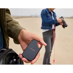 Зовнішній SSD накопичувач SanDisk Extreme Portable V3 1TB (SDSSDE70-1T00-G25) [163828] - мініатюра 3