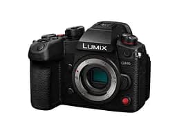 Беззеркальная камера Panasonic Lumix DC-GH6 Body (DC-GH6EE)