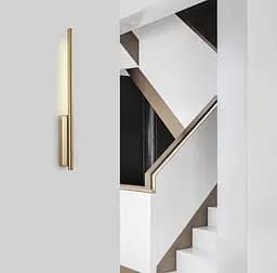 Латунне лінійне бра з прямокутною основою Line F Арт. C21AB