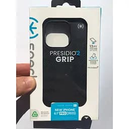 Оригінальний протиударний чохол Speck Presidio2 Grip для Iphone 15 Pro (6.1") Black 150477-3205 - мініатюра 2