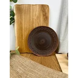 Тарілка 21 см керамічна (глиняна) різьблена Декор