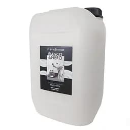 Універсальний шампунь для тварин з короткою шерстю Iv San Bernard Universal Milk молочний 10 л