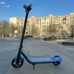 Електросамокат GIANT Kids ES1 4.4Ah Блакитний , з LED підсвіткою деки та колес - мініатюра 3