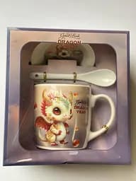 Новогодняя чашка Дракон 350 мл с тарелкой и ложкой в коробке kru-nr-dragon-6 Gee!