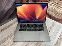 Ноутбук Apple MacBook Pro 15" A1707 i7-7820HQ/16/1TB (C02TX0XHHTDF) Б/в