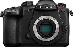 Цифровий фотоапарат Panasonic GH5M2 Body (DC-GH5M2EE)