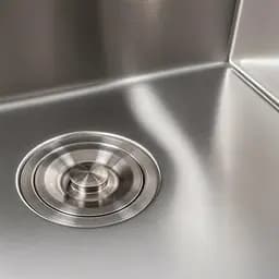 Кухонна мийка Platinum Handmade 50x50 нержавійка (сифон круглий 3.0/0.8) - мініатюра 5