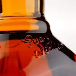 Віскі Evan Williams Black Kentucky Straight Bourbon Whiskey 43% 0.75 л + 2 склянки в подарунковій упаковці - мініатюра 5