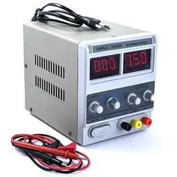 Блок лабораторний — джерело живлення Yihua 1502DD 15V 2A цифрова індикація