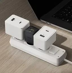 Мережевий адаптер Baseus Palm Fast Charger C+U 20 W + Cable Type-C to Type-C P10111608113-01 Чорний - мініатюра 4