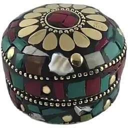 Скринька металева з бірюзою і коралами і перламутром 3.2х4.7 см