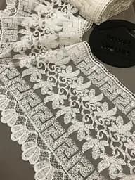 Мереживо Версаче кремове