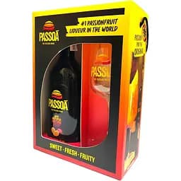 Набор: ликер Passoa Passion Fruit 17% 0.7 л + бокал