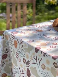 Водовідштовхувальна Скатертина Великодні зайчики 220х140 см (+ 4 серветки 30х40)