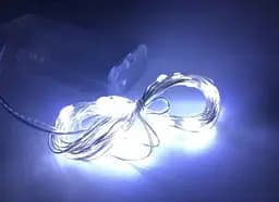 Світлодіодна гірлянда нитка дроту крапля роси 2 м 25 led батарейки Cool White - мініатюра 2