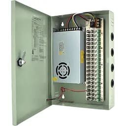 Импульсный блок питания Voltronic 12V-20A/18CH в боксе с замком перфорированный, 18-ти канальный