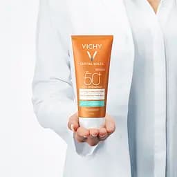 Сонцезахисне водостійке молочко з гіалуроновою кислотою Vichy Capital Soleil SPF50+ 200 мл - мініатюра 4