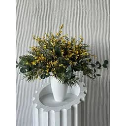 Букет J-LINE готова композиція з вазою у жовтому кольорі Бельгія (1214)