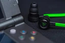Навушники Razer Hammerhead Pro V2 (RZ04-01730100-R3G1) - мініатюра 4