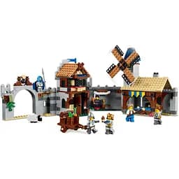 Конструктор LEGO Creator Середньовічний замок із лицарем на коні 1371 деталь (31168) - мініатюра 4