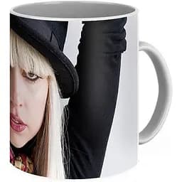 Кухоль GeekLand Lady Gaga Леді Гага в чорному капелюшку  LG 02.04 330 мл чорний - мініатюра 2