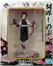 Фігурка Bandai Клинок, що знищує демонів Шинобу Кочо Demon Slayer Shinobu Kocho Pearl White 20 см B DS SK 20 - мініатюра 2
