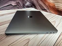 Ноутбук Apple MacBook Pro 13" A1989 i7-8559U/16/500 (C02XJ0RHJHD2) Б/в - мініатюра 6