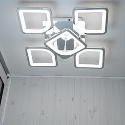 Стельова LED-люстра Diasha S8060/4+1HR з пультом і димером, хром, 70W, 3850 lm, квадратні акрилові плафони 44x44 см - мініатюра 2