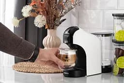 Кавоварка 3 в 1 капсульна Ardesto капсули Nespresso, Nescafe Dolce Gusto, мелена кава, сенсорне керування 0.8 л біла (YCM-CNDE) - мініатюра 4