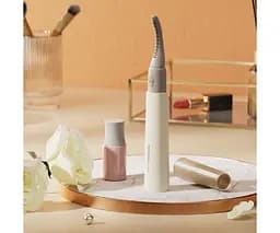TOUCHBeauty TB-2117А, Електричний стайлер з підігрівом для завивки вій Тач Б'юті, білий - мініатюра 6