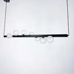 Горизонтальная люстра в черном каркасе с миниатюрными белыми плафонами Line.F Длина 120 см