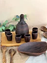 Столовый сервиз подарочный керамической (глиняной) посуды Гладкий