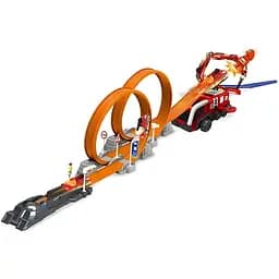 Трек 660 A-98 для трюков, машинка металлопластиковая, фигурка героя, наклейки, запускатель, препятствия, в коробке