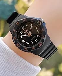 Годинник Q&Q VR19J019Y