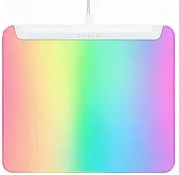 Игровая поверхность Firefly V2 Pro М (360х278х4.6мм) RGB белый Razer teh0013821