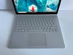 Ноутбук - трансформер Microsoft Surface Book 2 13.5" (i5-7300U / 8GB / SSD 256GB / 3000х2000 IPS Touch) Refurbished - мініатюра 3
