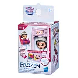 Ігровий набір Frozen Холодне Серце Twirlabouts Single Veh Honeymaren Санки (F1822_F3132)