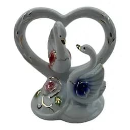 Лебеді із серцем порцеляна 11х11х7 см