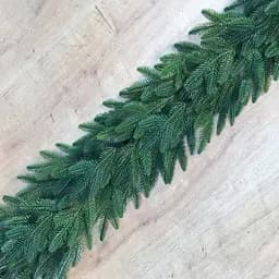 Гирлянда хвойная Hvoya Classic литая зеленая 1.2 м