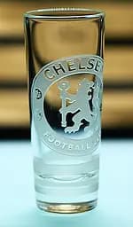 Скляна чарка 60мл ФК Челси Chelsea з гравіюванням подарунок для фаната футбольна стопка - мініатюра 2