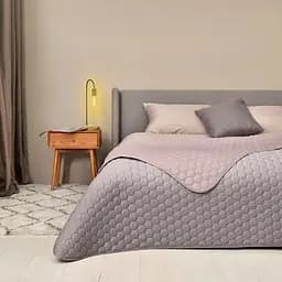 Покрывало на кровать Ideia Silhouette двухсторонняя крепкая стежка ткани 240x260 см (8-35591_бежевый)