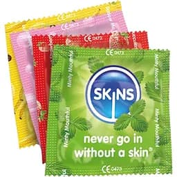 Презервативи Skins зі смаками: банан, м'ята, полуниця та жувальна гумка