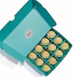 Набор Орешков Кокос-Миндаль 12 шт. в упаковке