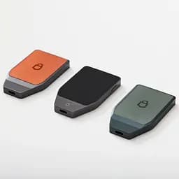 Апаратний гаманець для криптовалют Trezor Model Safe 7 Obsidian Green (TMS7OG) - мініатюра 3