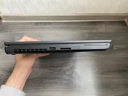 Ноутбук Lenovo ThinkPad P52 (i7-8750H / 32GB / Quadro P1000 4GB) Refurbished - мініатюра 2