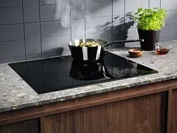 Варильна поверхня Electrolux індукційна, 60см, датчик кипіння, Hob2Hood, чорний - мініатюра 2