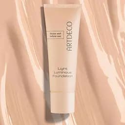 Тональна основа для обличчя Artdeco Light Luminous Foundation 14 Beige Sand 25 мл - мініатюра 3