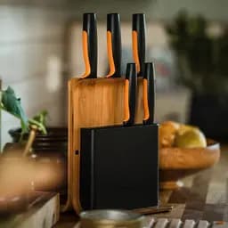 Набір кухонних ножів з бамбуковим блоком Fiskars Functional Form ™ 5 шт 1057552 - мініатюра 3