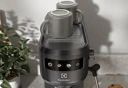 Кавоварка еспресо E6EC1-6BST Electrolux teh0022778 - мініатюра 6
